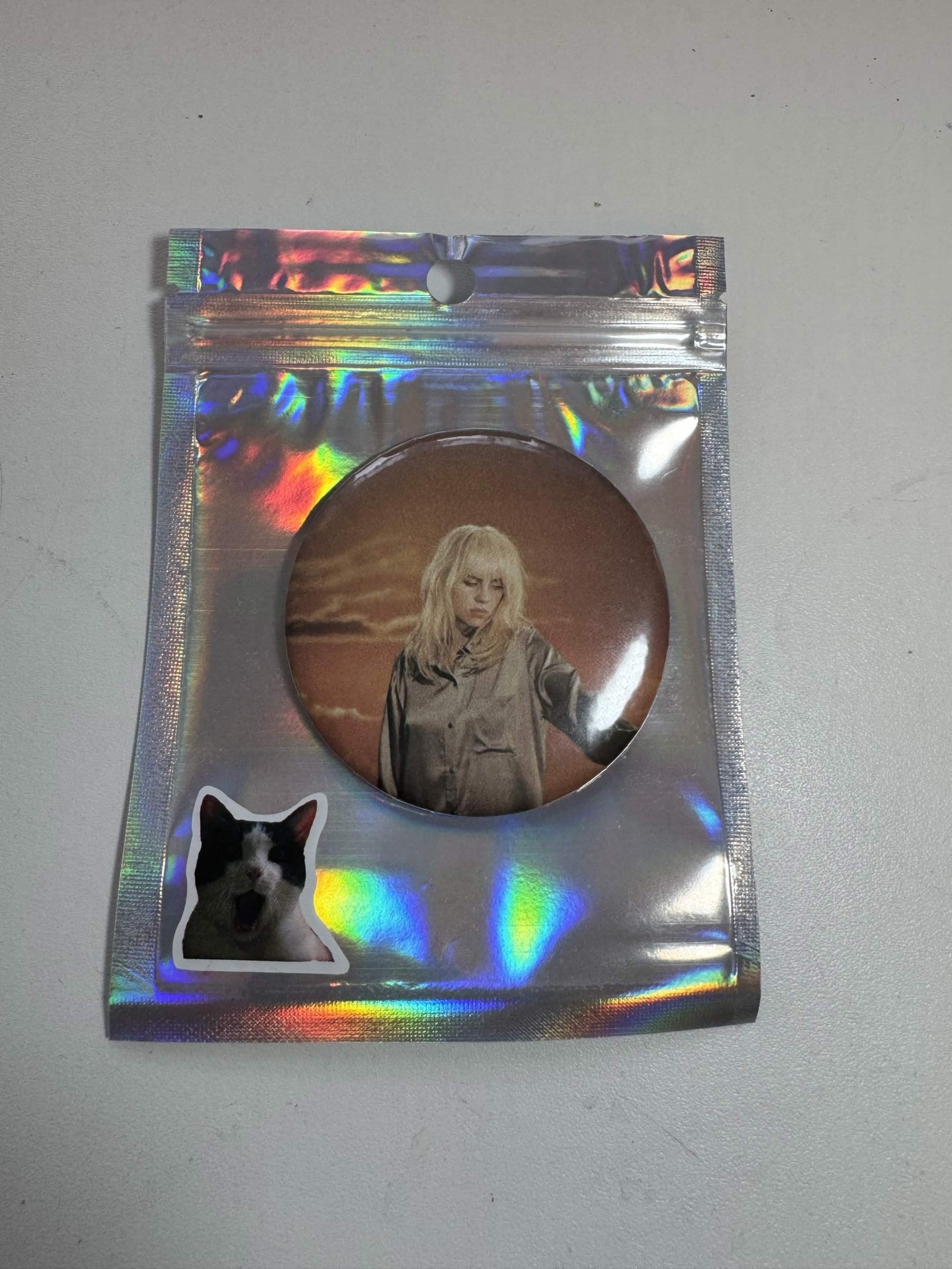 Przypinka Billie Eilish 58mm