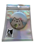 Pusheen na Wakacjach z Matchą | Przypinka 58 mm